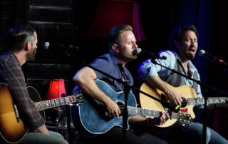 Aaron Benward hosts Nashville Unplugged every Friday night